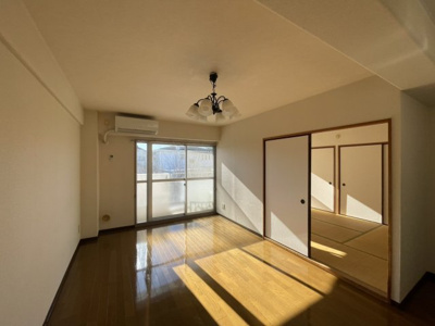 【居間・リビング】 | シャトレ山の手