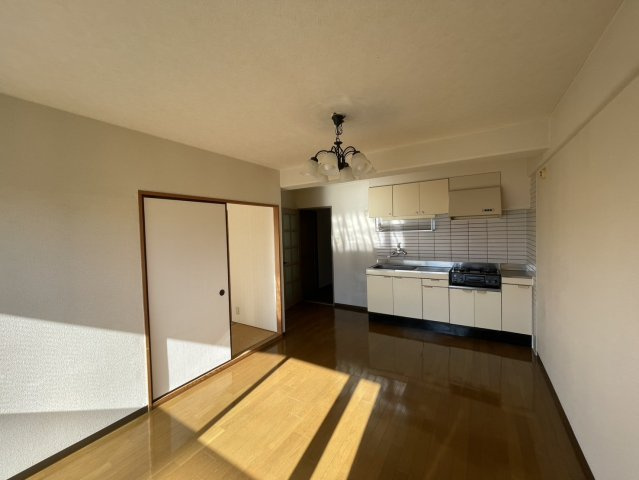 【居間・リビング】 | シャトレ山の手