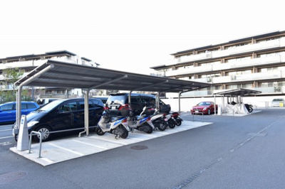【その他共用部分】 | ヒルコートテラス横浜汐見台Ｄ棟 | バイク置場
