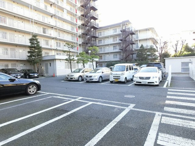 【駐車場】 | 仲六郷ハウス | 平置き駐車場