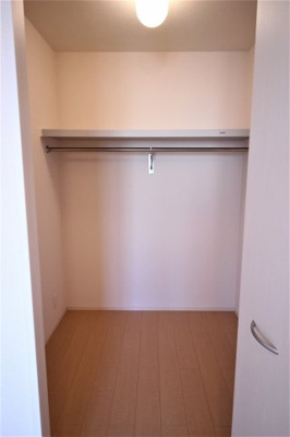 【収納】 | ステラ | ★ウォークインクローゼット！荷物が多い方でも安心★