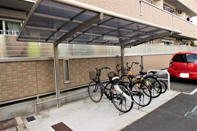 【その他共用部分】 | ステラ | ★屋根付き駐輪場★