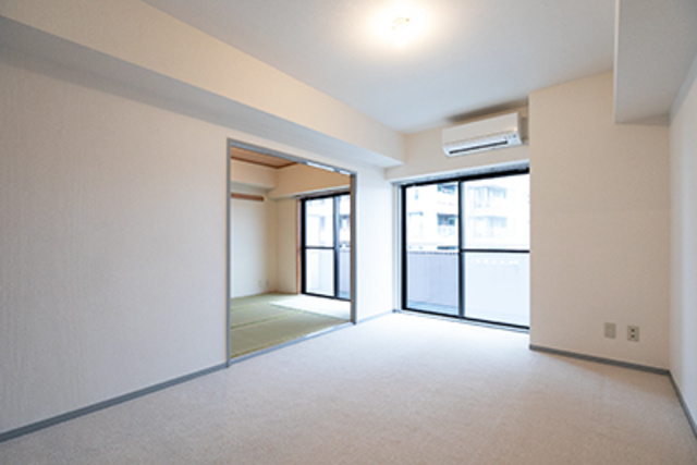 真成館ビルの居間・リビング|※写真は同タイプの別室になります