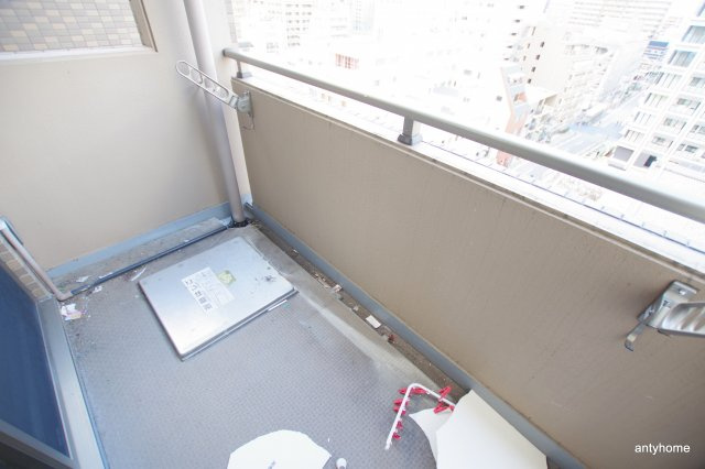 ラナップスクエア南森町ネクストステージ　仲介手数料無料のバルコニー