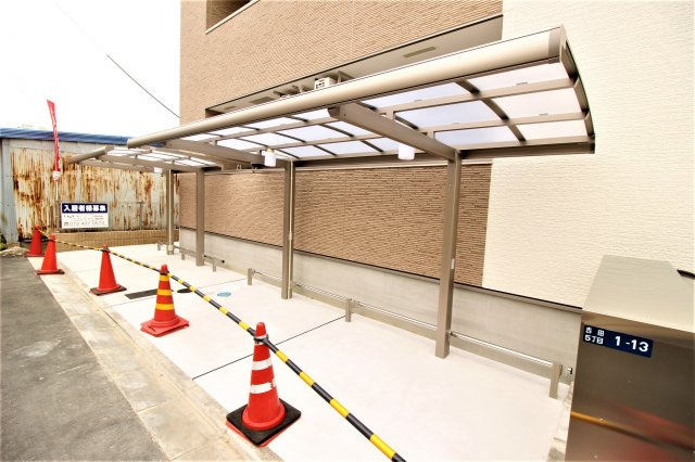 【その他共用部分】 | フジパレス河内花園Ⅴ番館 | 屋根付き駐輪場