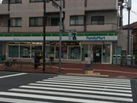 ファミリーマート　滝…まで637m