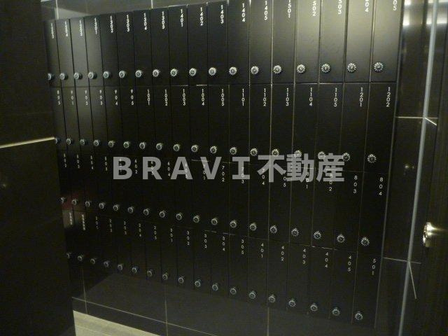 プレサンス心斎橋クオーレ　BRAVI不動産のその他共用部分|【プレサンス心斎橋クオーレ】集合ポスト