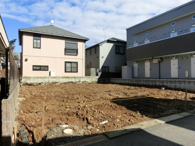 習志野市本大久保４丁目　売地　建築条件なし　約５０坪の整形地　更地の外観