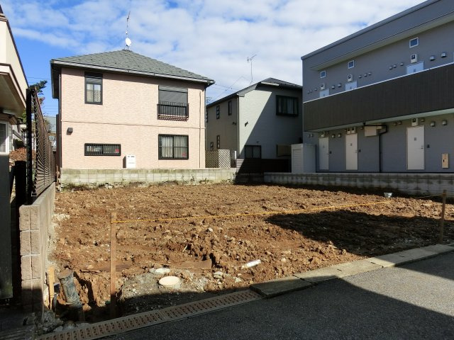 習志野市本大久保４丁目　売地　建築条件なし　約５０坪の整形地　更地の外観
