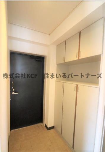 エステートモアの玄関|落ち着いた玄関です