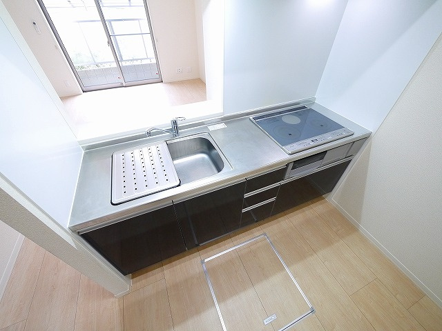 グランシャリオ瑠璃のキッチン