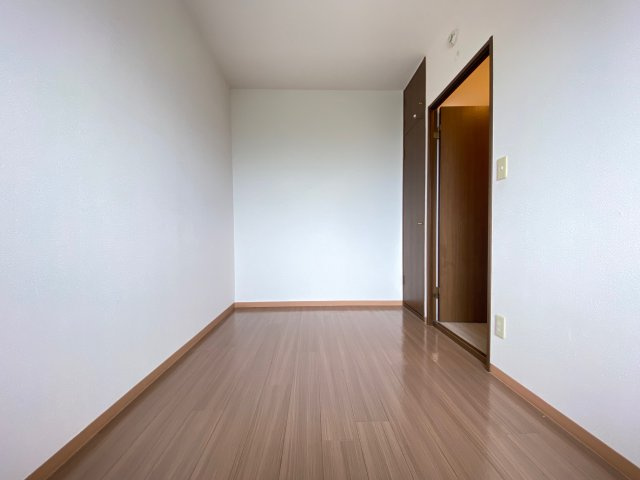 オースター5番館の洋室