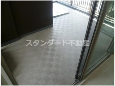 【バルコニー】 | エスキュート西天満