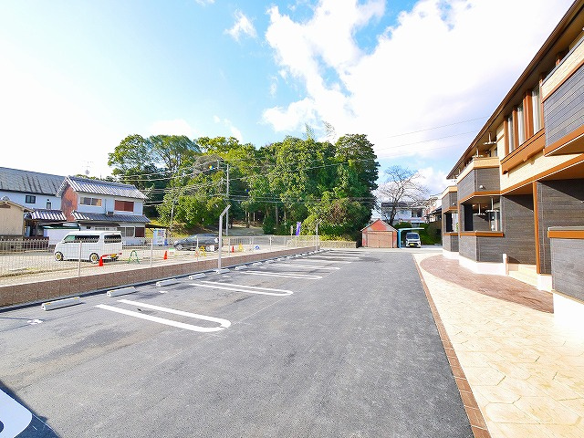 アドニスⅠの駐車場