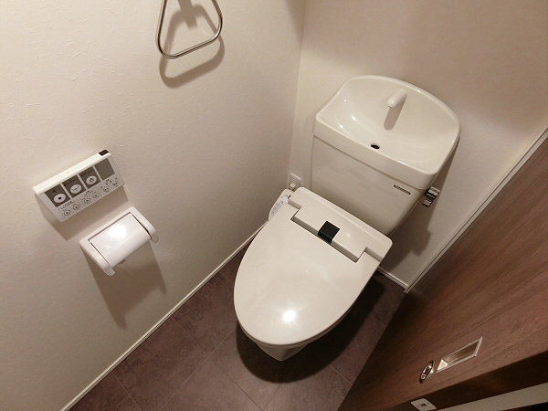 【トイレ】