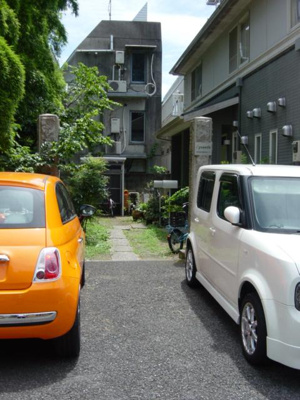 【エントランス】 | ルグラニット(吉祥寺賃貸一戸建て) | アプローチ