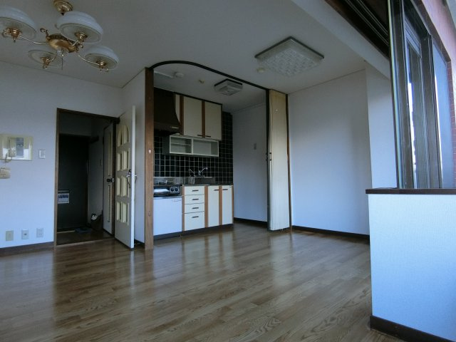 ライオンズマンション中央通のキッチン