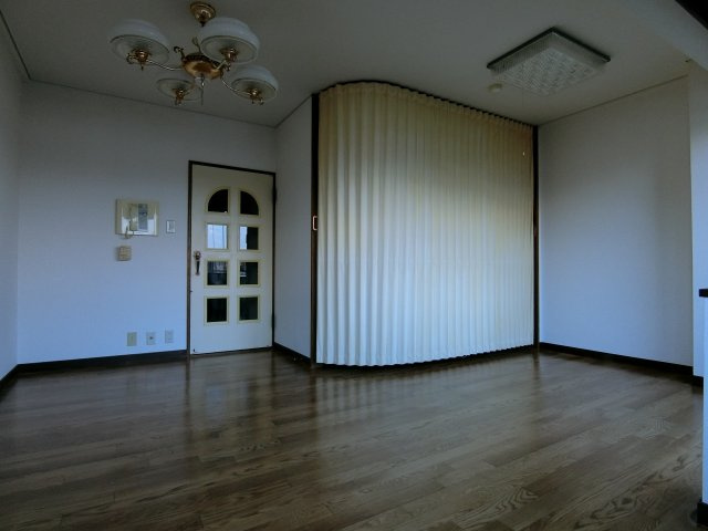 ライオンズマンション中央通の内装
