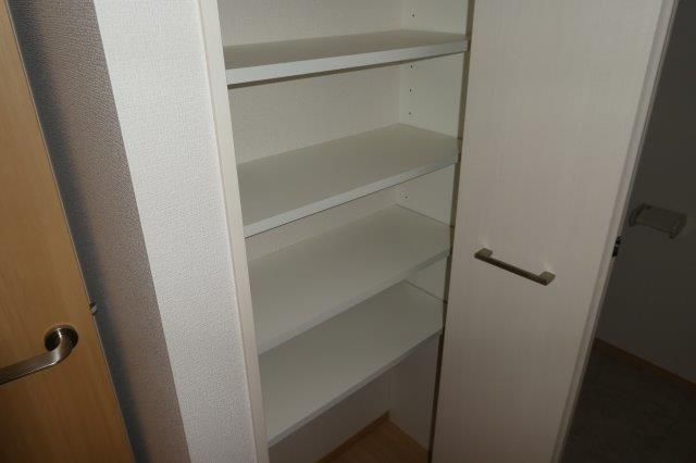 ジーヴォ浜町の収納|廊下収納