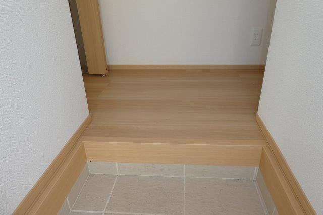 ジーヴォ浜町の玄関