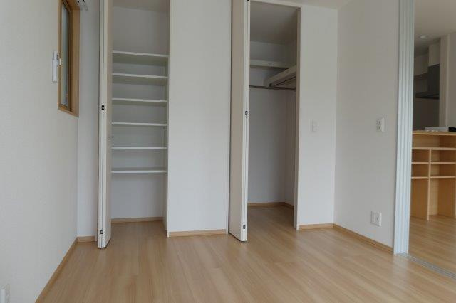 ジーヴォ浜町の内装|洋室