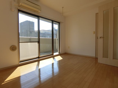 【寝室】 | ファミールリブレ梅田東