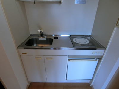 【キッチン】 | ファミールリブレ梅田東