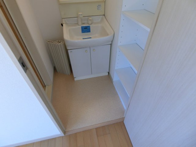 【洗面所】 | ファミールリブレ梅田東