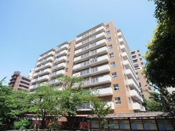 フジイチパークタワーズ　2階の外観