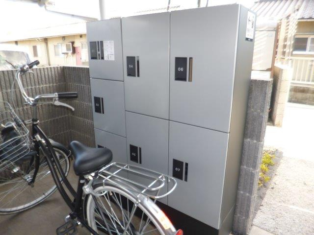 ペイトンプレイスＡのその他共用部分|宅配ボックス完備