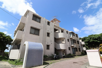 【外観】 | ラフィーネ首里赤平第2