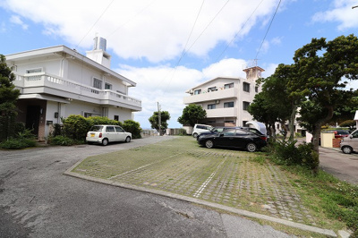 【駐車場】 | ラフィーネ首里赤平第2