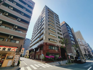 【外観】 | レジェンド日暮里　日暮里駅から徒歩３分の好立地！鉄筋コンクリート造の分譲タイプ！１１階建ての外観タイル張りマンション！オートロック付きでセキュリティー安心！