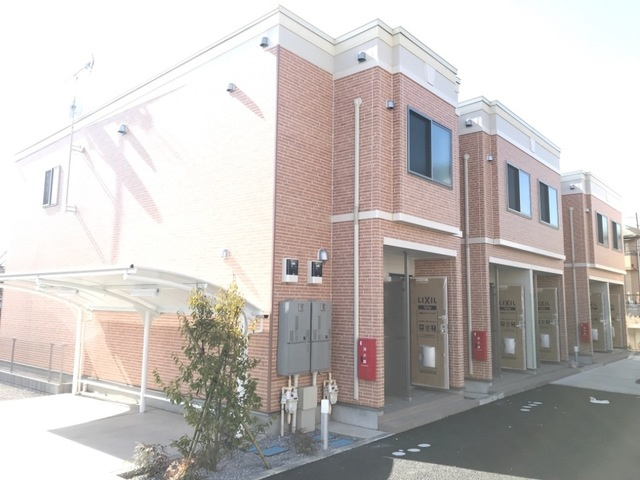 逆井５丁目新築アパート