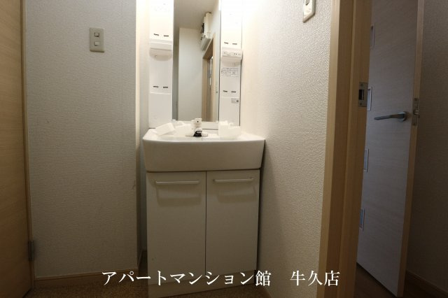 ローズレジデンスIの洗面所
