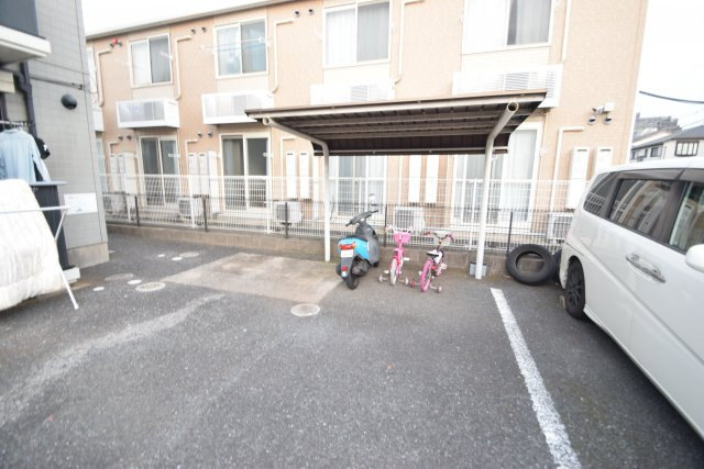 サンハイムのその他共用部分|駐輪場があります