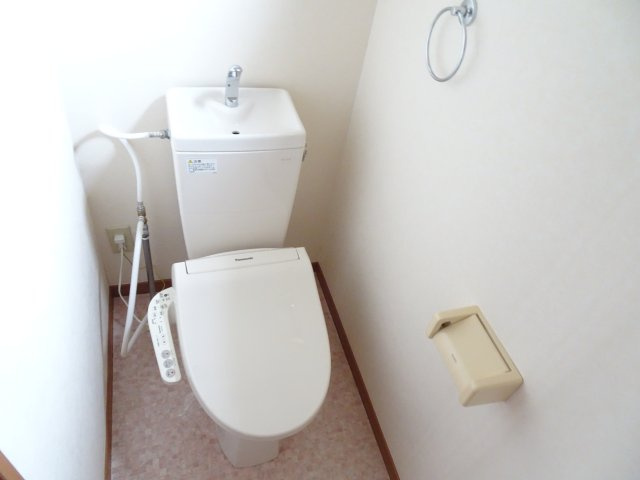 コーポハピネスAのトイレ