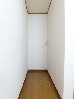 【その他】 | ハイツ塙 | 洗濯機置き場です