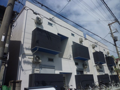 【外観】 | Attic宝持（アティックホウジ）（八戸ノ里賃貸） | おしゃれな外観です