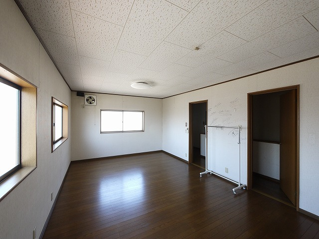 車屋天理店舗