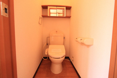 【トイレ】 | ルミナスコート | シンプルで使いやすいトイレです