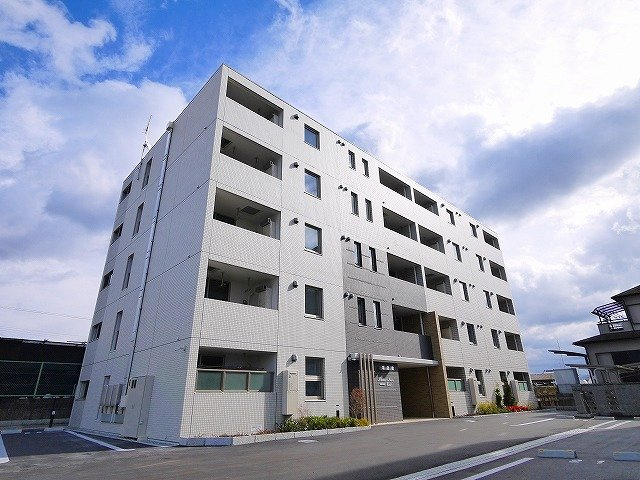 K’sコート奈良イーストの外観|落ち着いた雰囲気の外観です