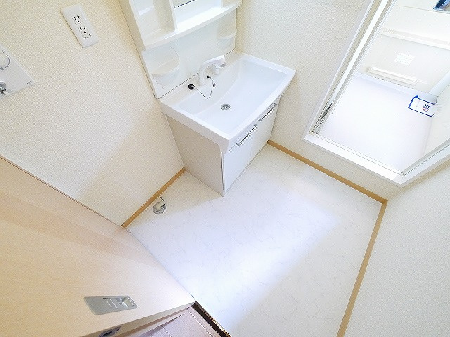 アネシスあやめ池の洗面所|コンパクトで使いやすい洗面所