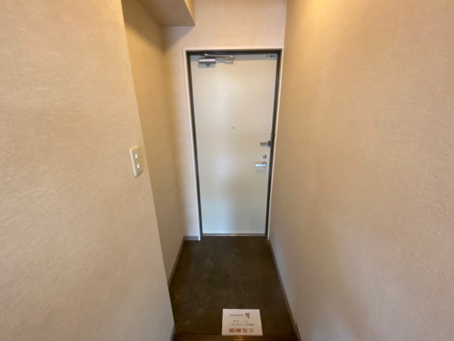 サンステージ神戸大倉山の玄関