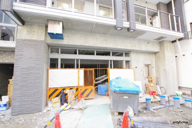 エスリード本町靭公園レジデンス　仲介手数料無料のエントランス