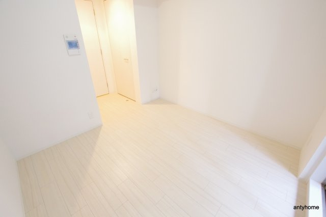 エスリード本町靭公園レジデンス　仲介手数料無料の居間・リビング