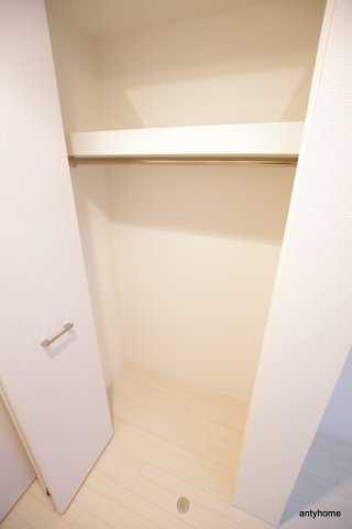 エスリード本町靭公園レジデンス　仲介手数料無料の収納