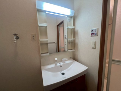 【洗面所】 | グリーンヒルズ | 洗面脱衣所