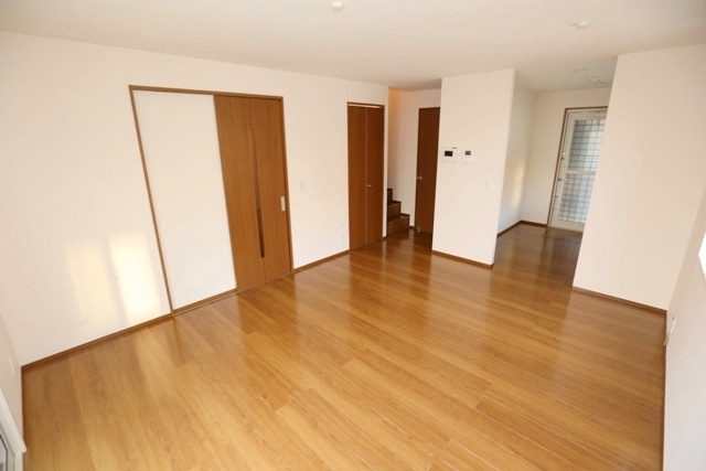 【居間・リビング】 | ウエストフィールド１０　Ｄ棟