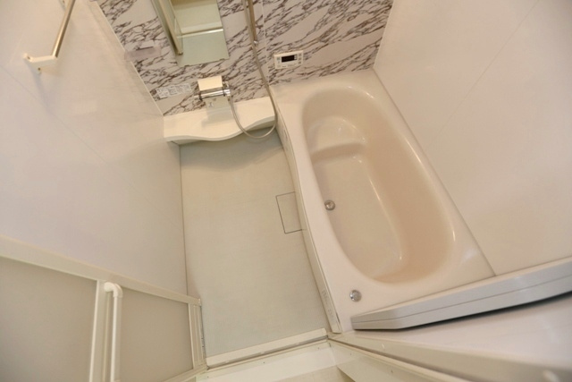 【浴室】 | ウエストフィールド１０　Ｄ棟